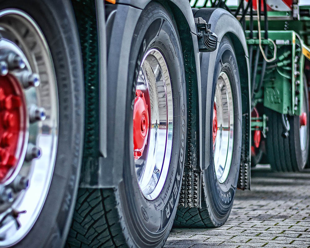 LKW Reifen Service